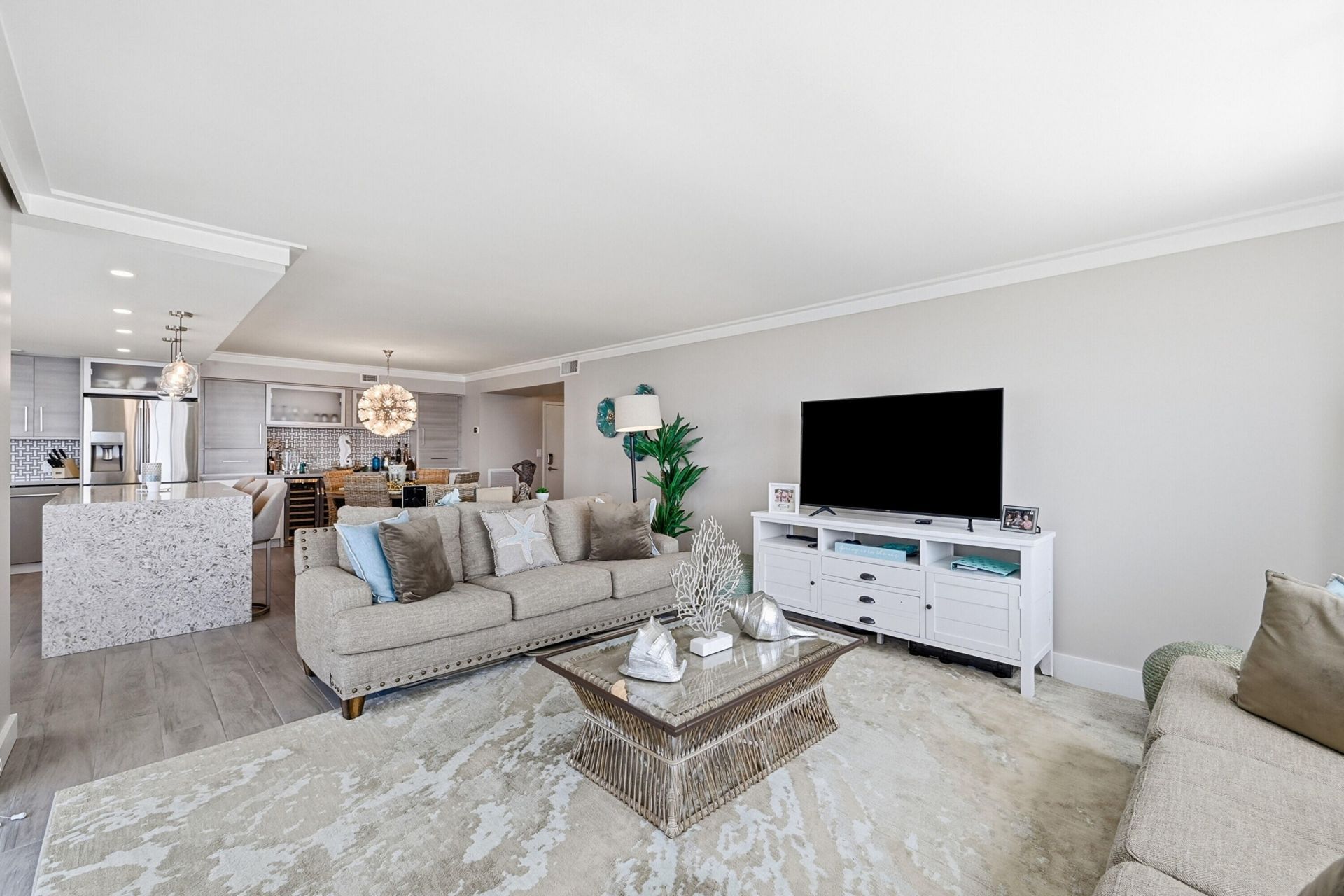 5200 N Ocean Boulevard, Unit 914A, Lauderdale by the Sea, FL 33308 Photo