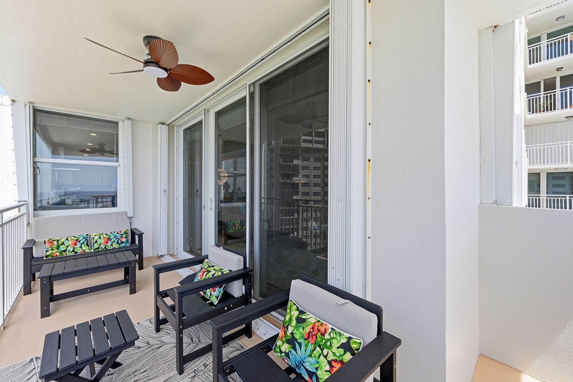 5200 N Ocean Boulevard, Unit 914A, Lauderdale by the Sea, FL 33308 Photo