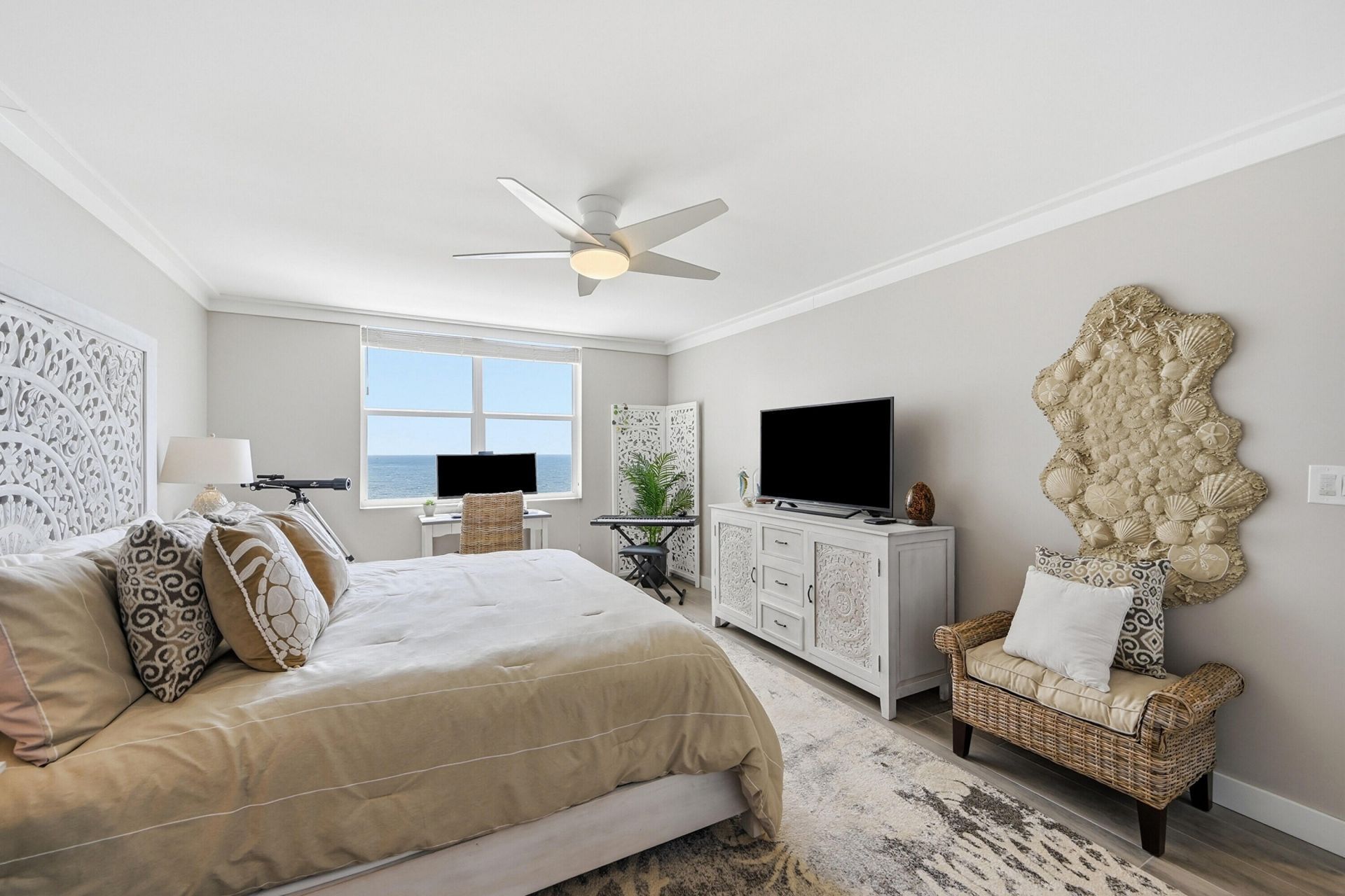 5200 N Ocean Boulevard, Unit 914A, Lauderdale by the Sea, FL 33308 Photo