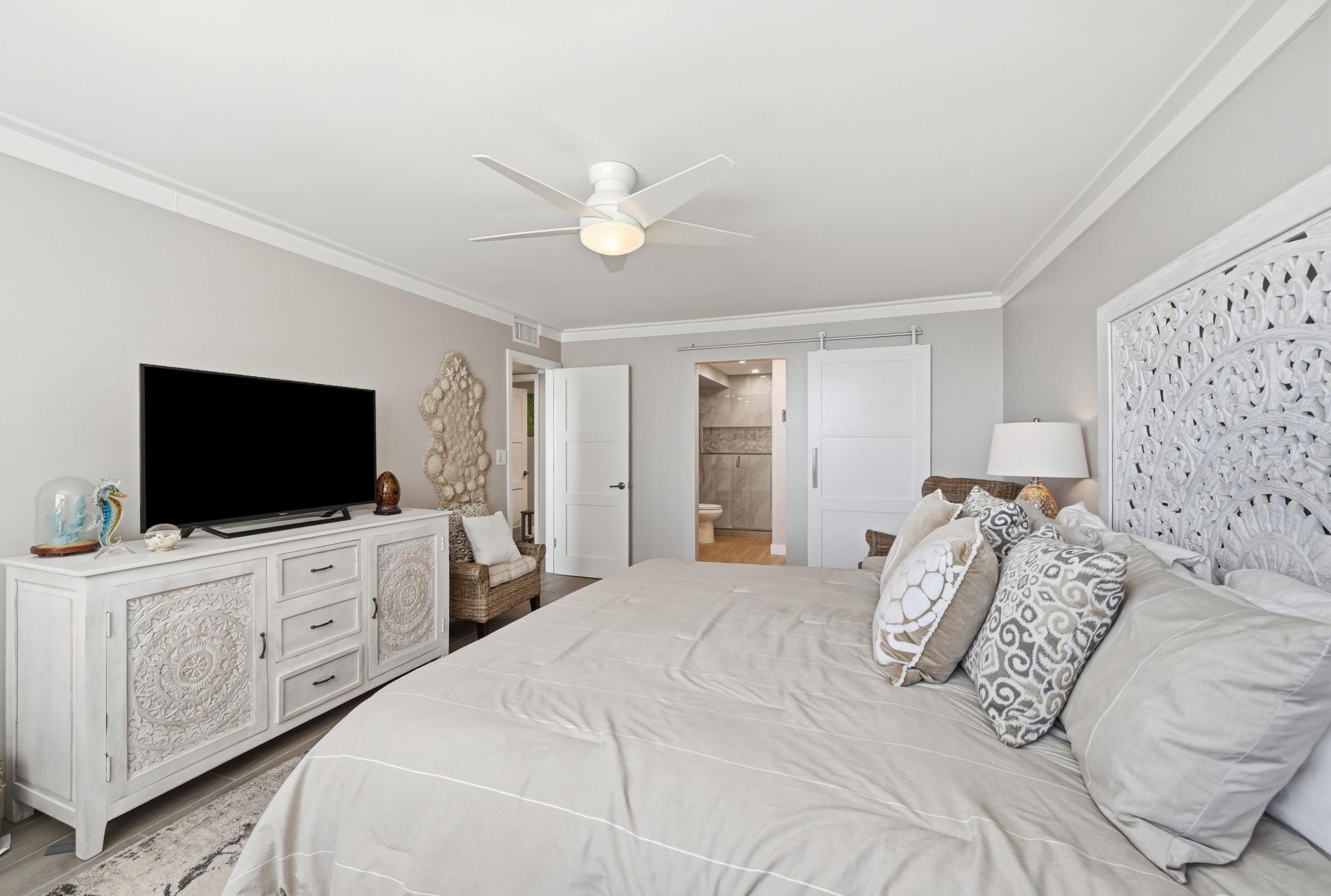 5200 N Ocean Boulevard, Unit 914A, Lauderdale by the Sea, FL 33308 Photo