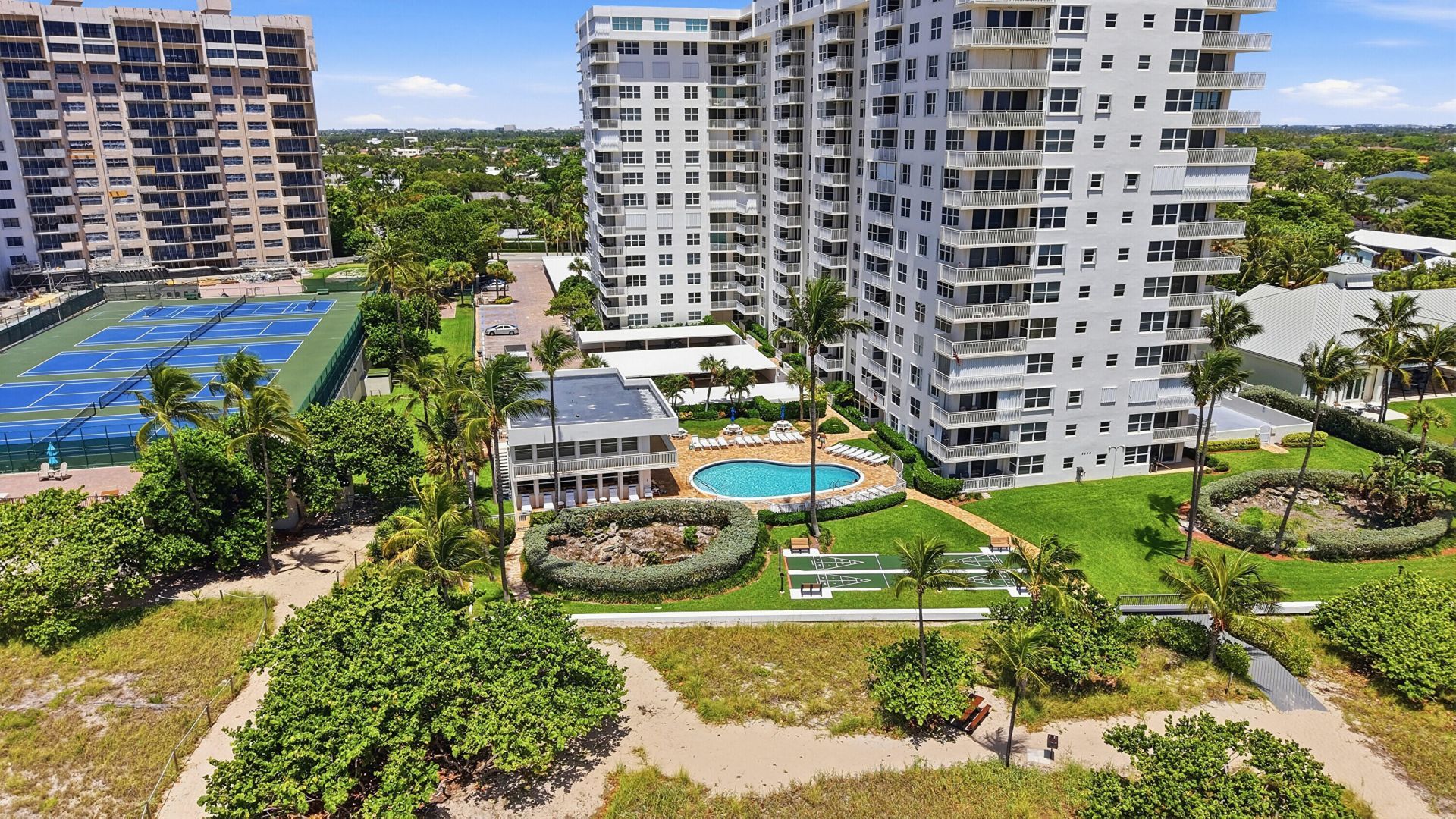 5200 N Ocean Boulevard, Unit 914A, Lauderdale by the Sea, FL 33308 Photo