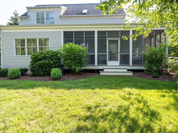 14 Hathaway Pond Circle, Unit 14, Rochester, MA 02770
