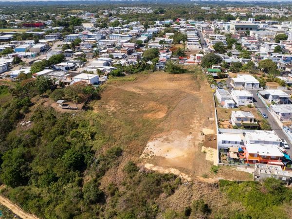 4666 CALLE R BANUCHI, Isabela, PR 00662