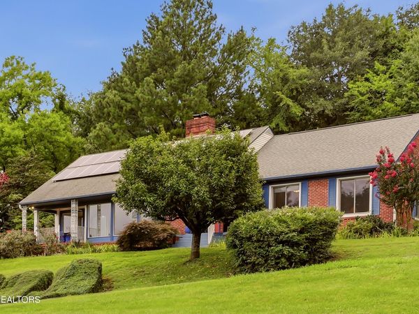 3617 Blow Drive, Knoxville, TN 37920