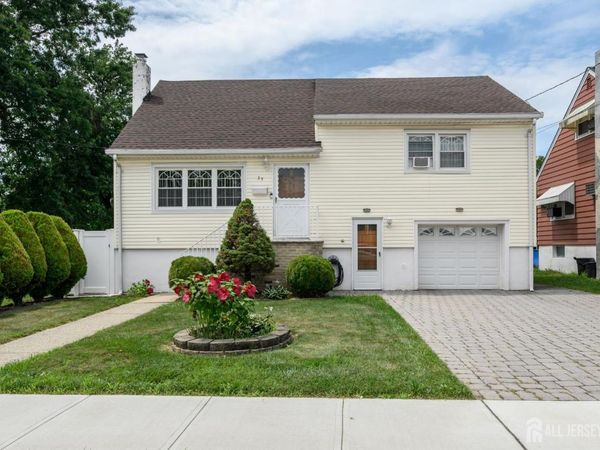 35 Werneking Place, Little Ferry, NJ 07643