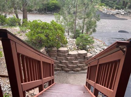2127 Mewuk Dr, South Lake Tahoe, CA 96150 Photo