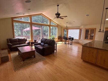 2127 Mewuk Dr, South Lake Tahoe, CA 96150 Photo
