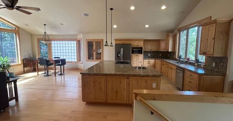 2127 Mewuk Dr, South Lake Tahoe, CA 96150 Photo