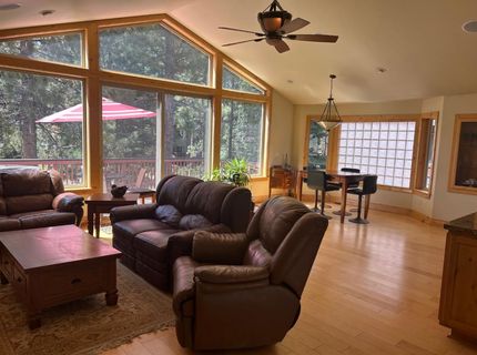 2127 Mewuk Dr, South Lake Tahoe, CA 96150 Photo