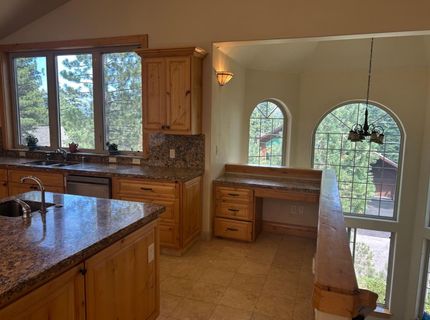 2127 Mewuk Dr, South Lake Tahoe, CA 96150 Photo