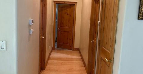 2127 Mewuk Dr, South Lake Tahoe, CA 96150 Photo