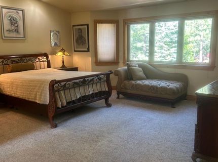 2127 Mewuk Dr, South Lake Tahoe, CA 96150 Photo
