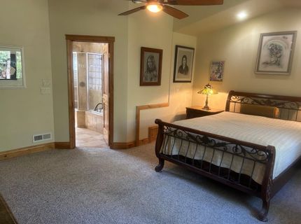 2127 Mewuk Dr, South Lake Tahoe, CA 96150 Photo