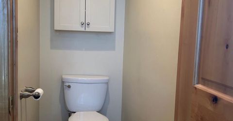 2127 Mewuk Dr, South Lake Tahoe, CA 96150 Photo