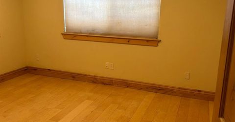 2127 Mewuk Dr, South Lake Tahoe, CA 96150 Photo