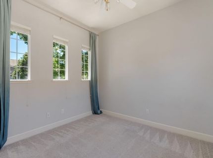 5048 Stroman Ln, Sacramento, CA 95835 Photo