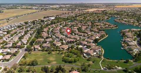 5048 Stroman Ln, Sacramento, CA 95835 Photo