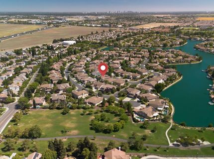 5048 Stroman Ln, Sacramento, CA 95835 Photo