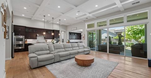 2791 E Tuolumne Rd, Turlock, CA 95382 Photo
