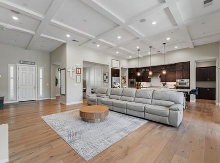 2791 E Tuolumne Rd, Turlock, CA 95382 Photo