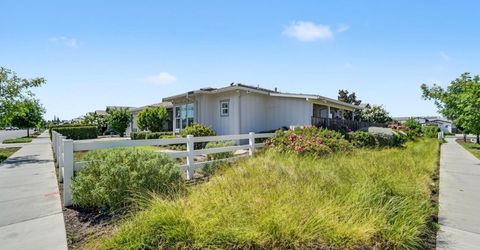 2791 E Tuolumne Rd, Turlock, CA 95382 Photo