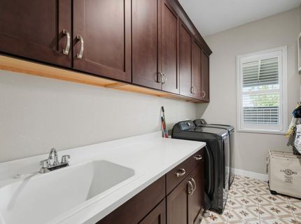 2791 E Tuolumne Rd, Turlock, CA 95382 Photo