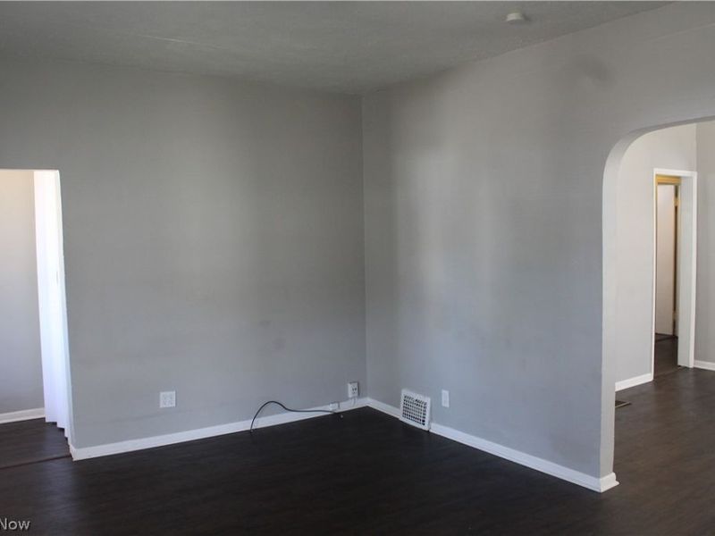 8410 Garfield Boulevard, Unit Down, Garfield Heights, OH 44125 Photo 4