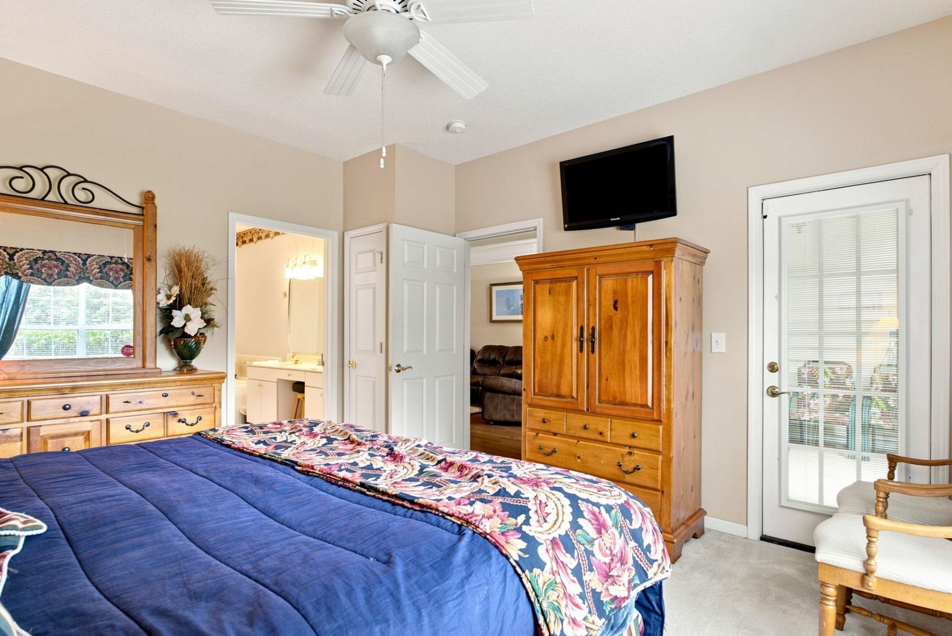 4496 Girvan Dr.  Photo 29