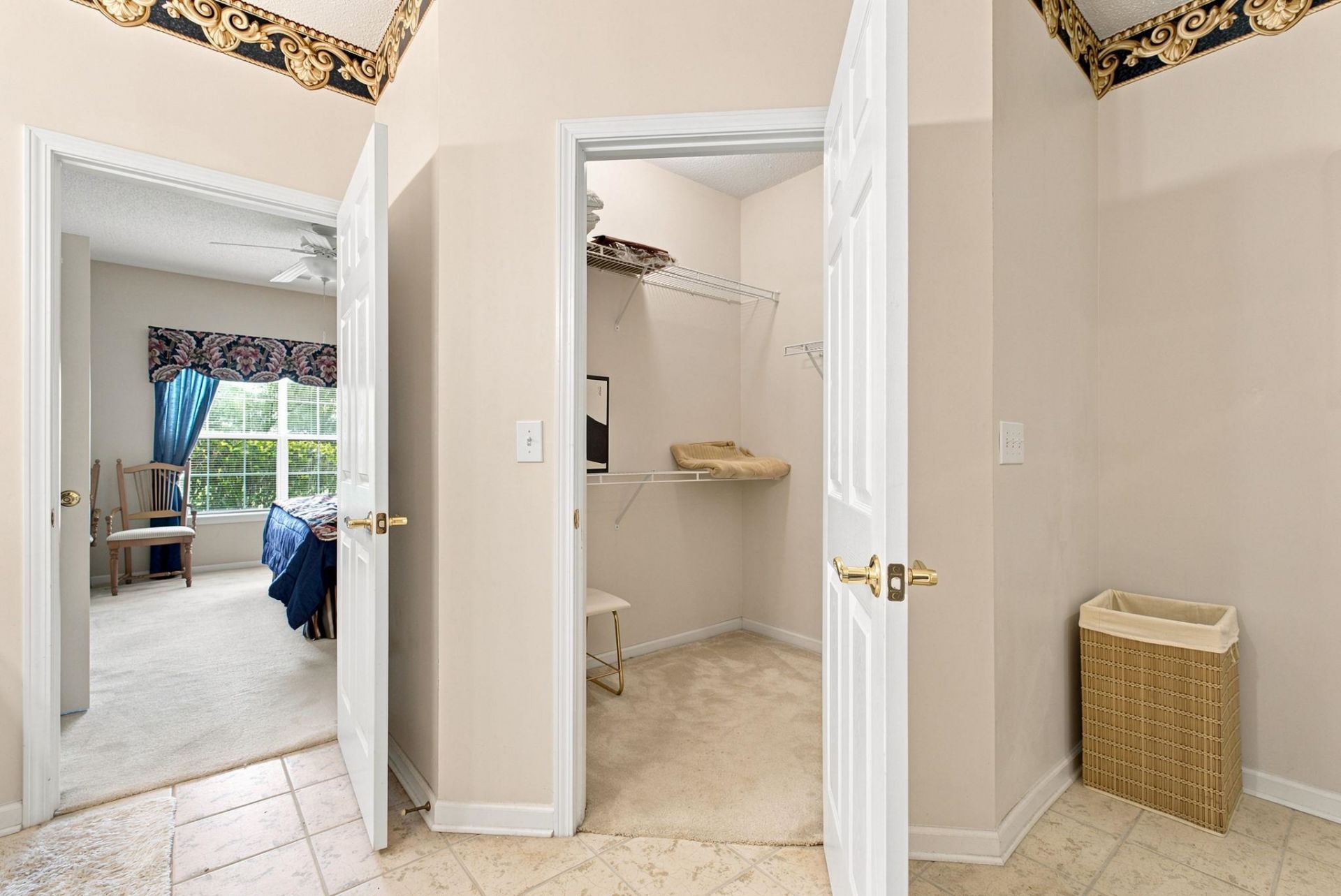 4496 Girvan Dr.  Photo 33