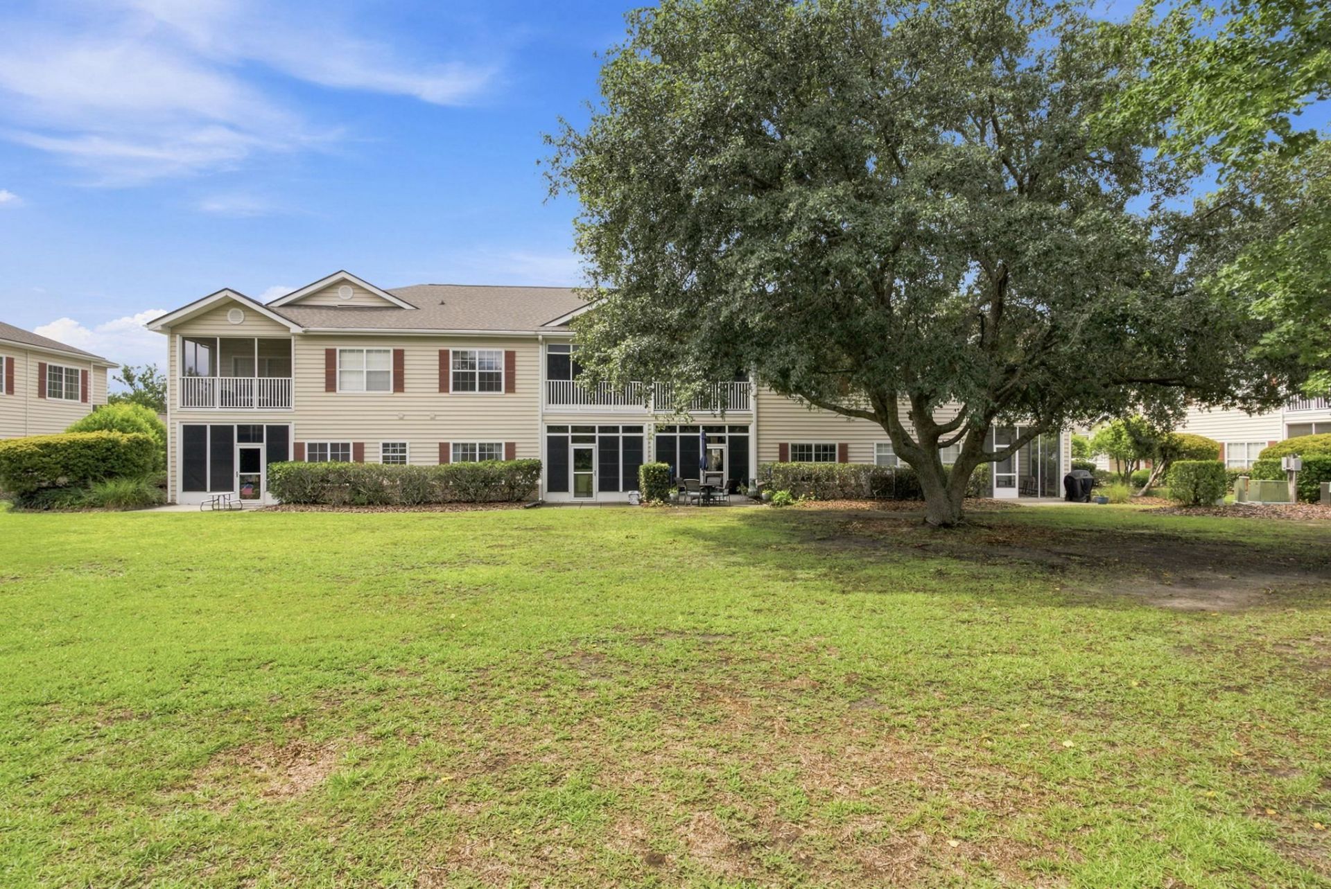 4496 Girvan Dr.  Photo 37