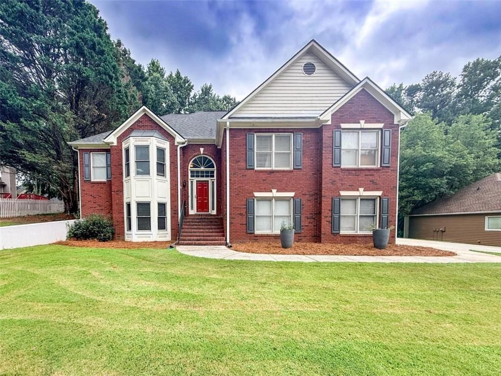 1983 Trestlebrook Way, Buford, GA 30519 Main Photo