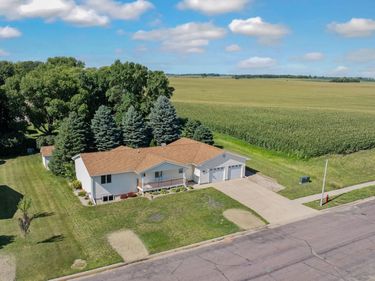 1315 Adams Avenue, Fairmont, MN 56031