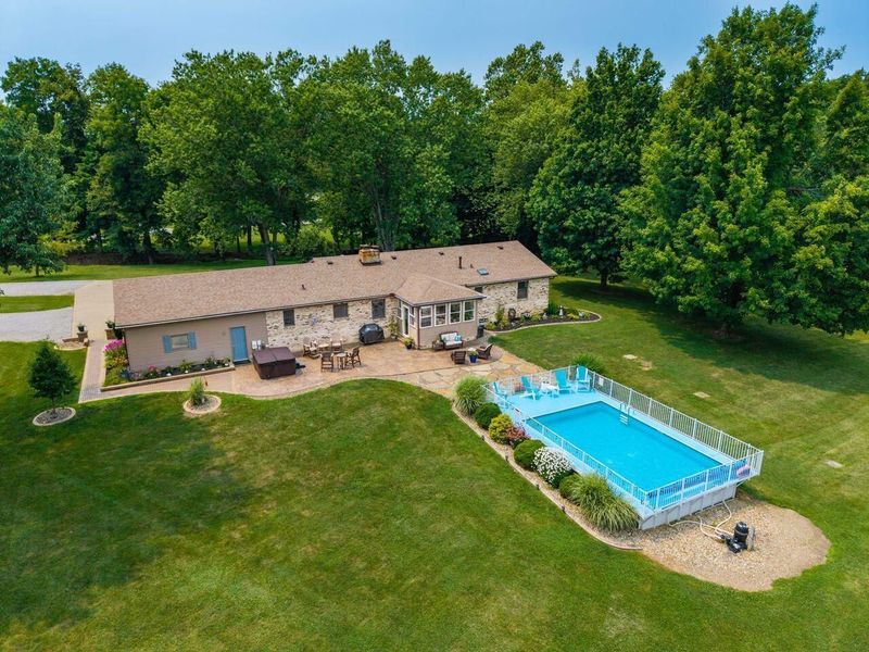 10750 Springwater Drive, Mount Vernon, OH 43050 Photo 38