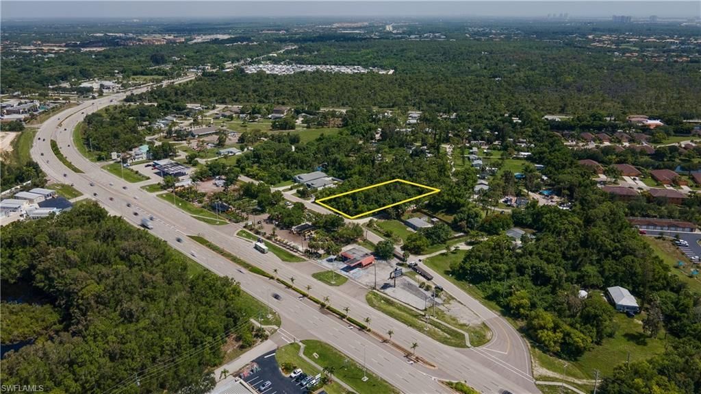 20190 Trailside Dr , Estero, FL 33928 Photo