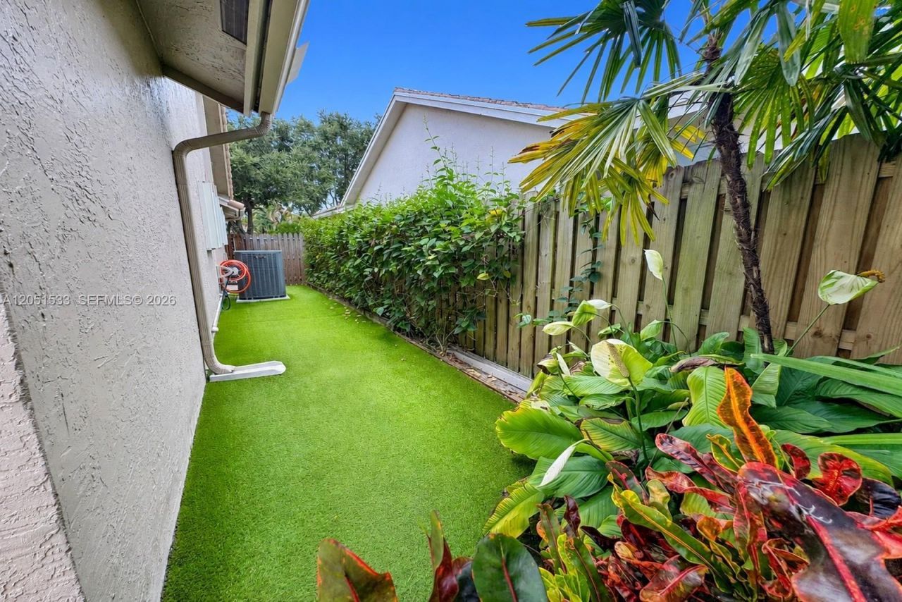 3420 Brussels Ave, Cooper City, FL 33026 Photo