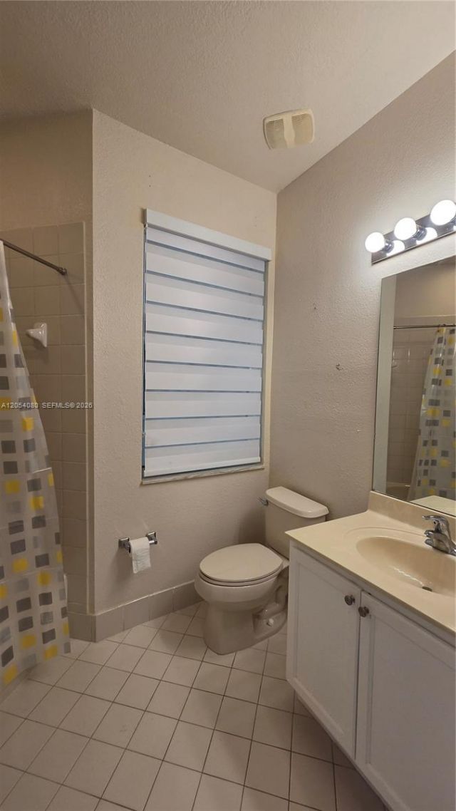11401 NW 89th St , Unit 214, Doral, FL 33178 Photo