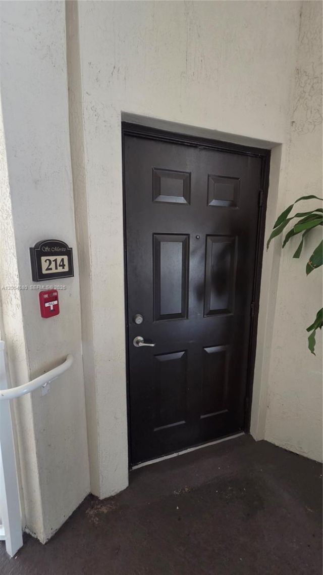11401 NW 89th St , Unit 214, Doral, FL 33178 Photo