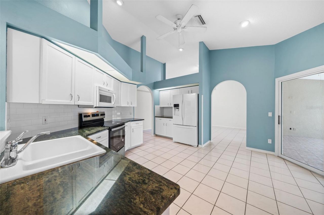 555 Park Estates Square, Venice, FL 34293 Photo