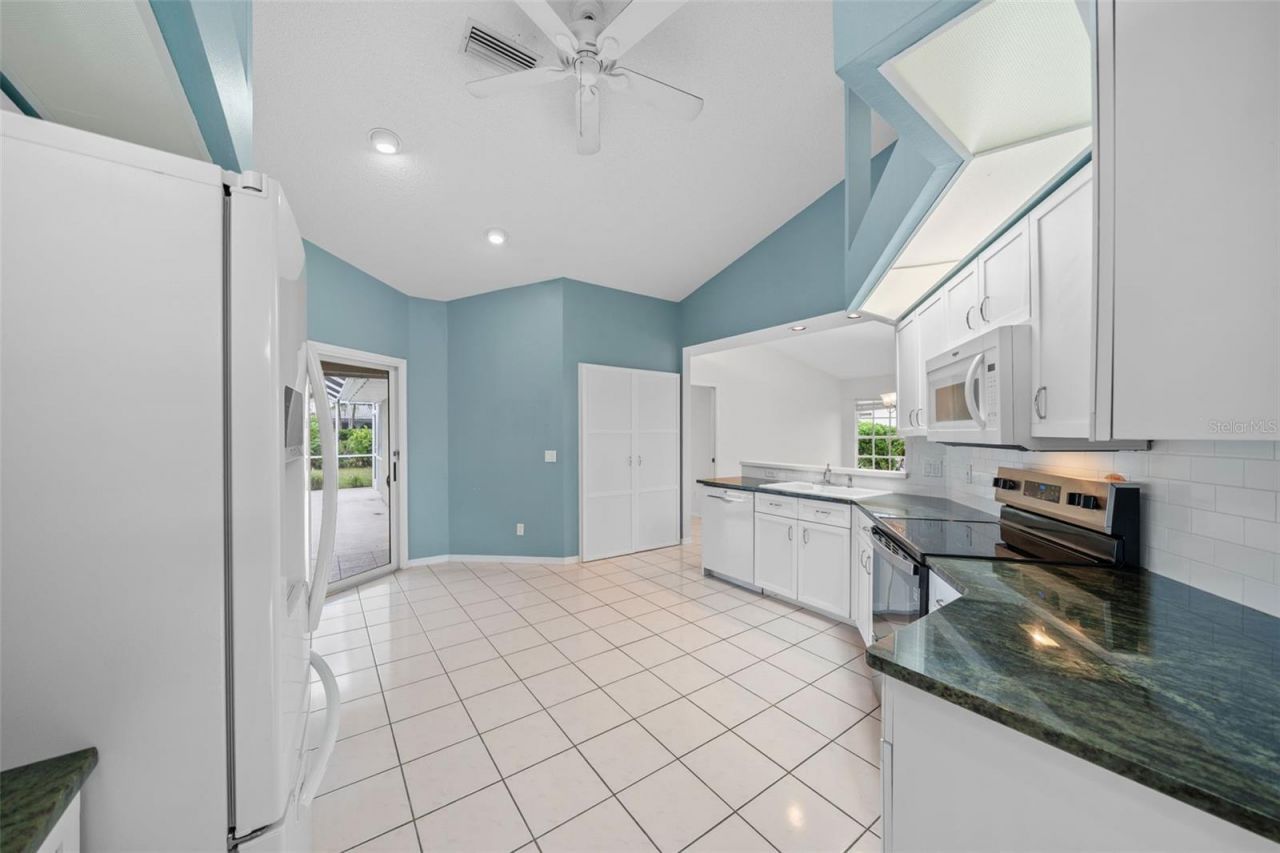 555 Park Estates Square, Venice, FL 34293 Photo