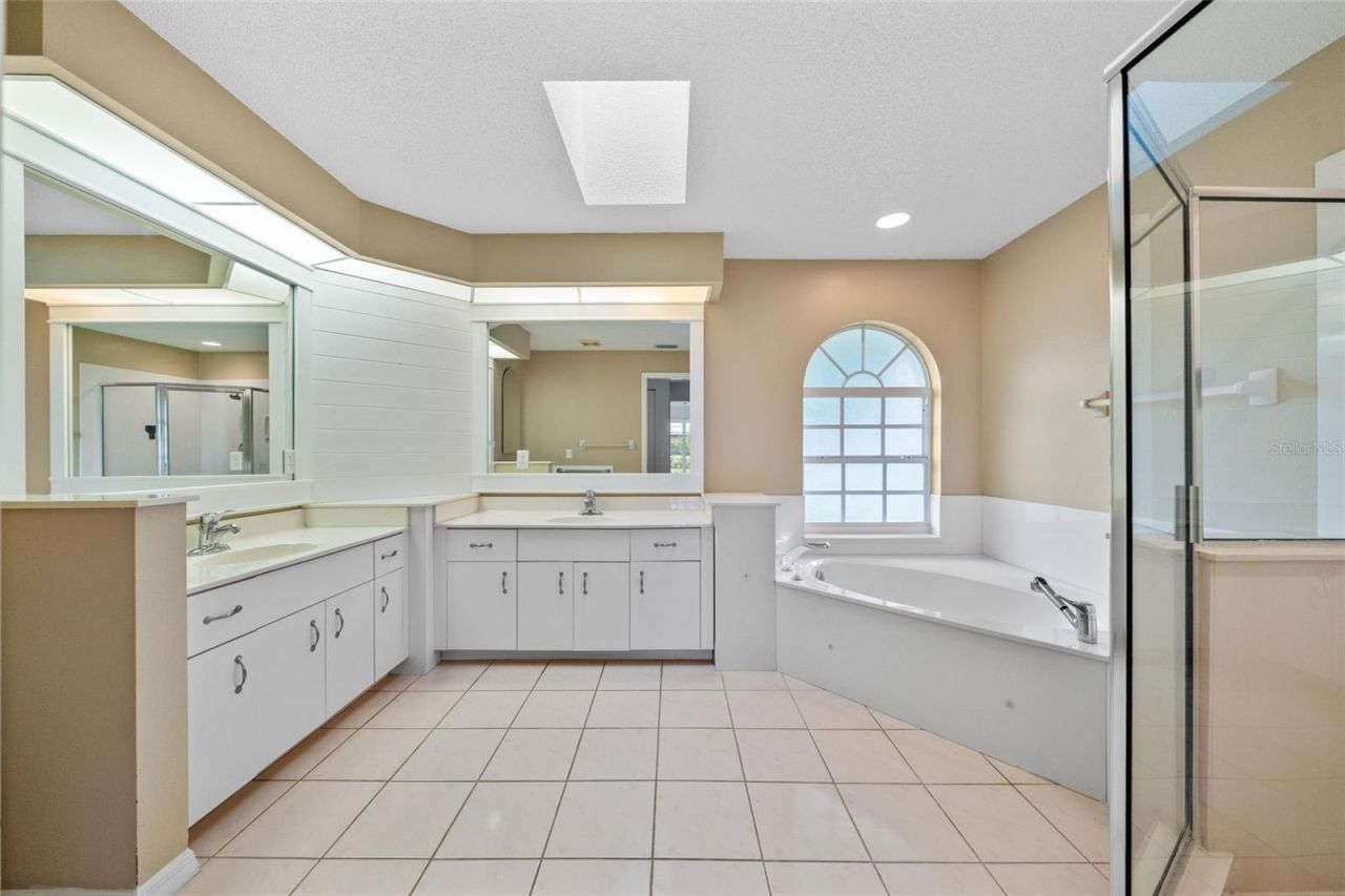 555 Park Estates Square, Venice, FL 34293 Photo