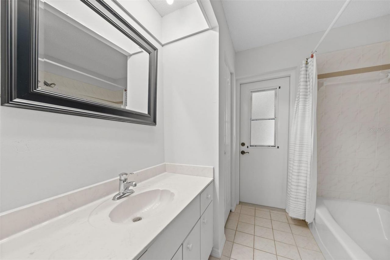 555 Park Estates Square, Venice, FL 34293 Photo