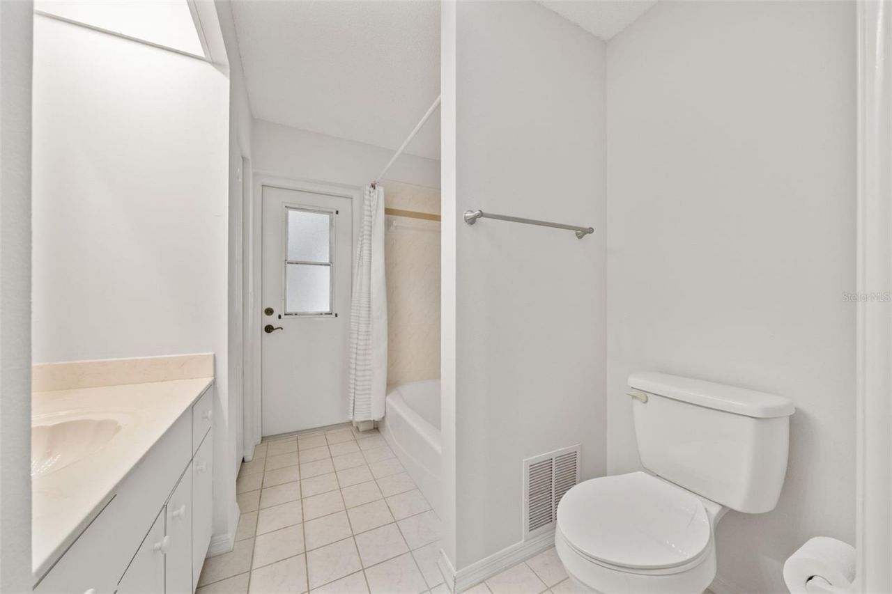 555 Park Estates Square, Venice, FL 34293 Photo