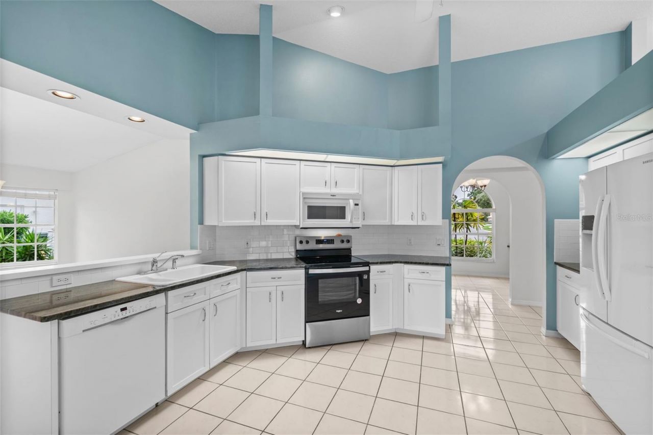 555 Park Estates Square, Venice, FL 34293 Photo