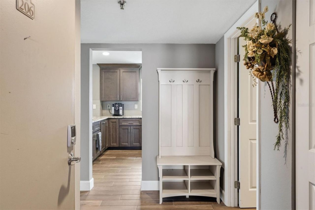 1001 Benjamin Franklin Drive, Unit 206, Sarasota, FL 34236 Photo
