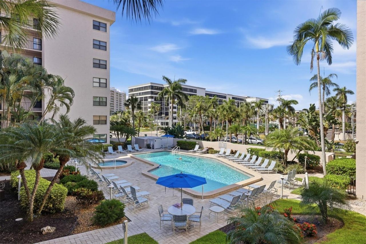 1001 Benjamin Franklin Drive, Unit 206, Sarasota, FL 34236 Photo