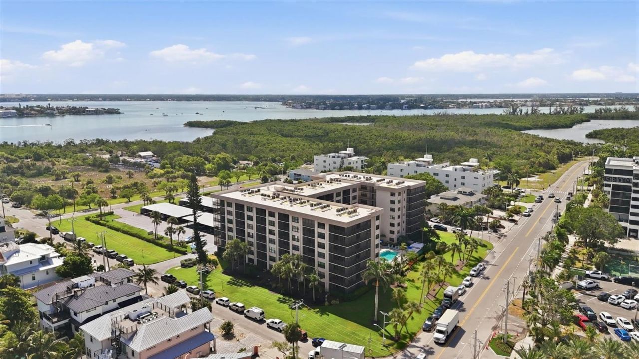 1001 Benjamin Franklin Drive, Unit 206, Sarasota, FL 34236 Photo