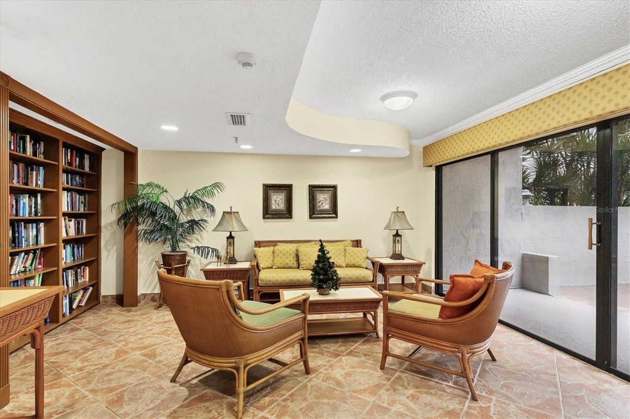1001 Benjamin Franklin Drive, Unit 206, Sarasota, FL 34236 Photo