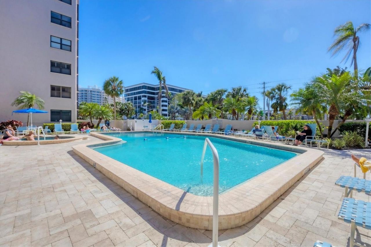 1001 Benjamin Franklin Drive, Unit 206, Sarasota, FL 34236 Photo