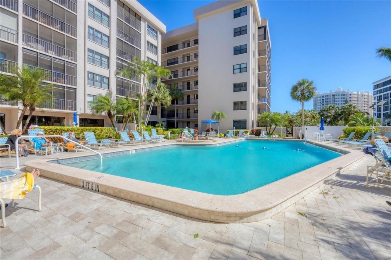1001 Benjamin Franklin Drive, Unit 206, Sarasota, FL 34236 Photo