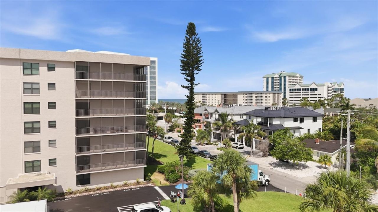 1001 Benjamin Franklin Drive, Unit 206, Sarasota, FL 34236 Photo
